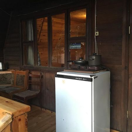 Hotel Номера В Деревянных Домиках Fontanka Esterno foto