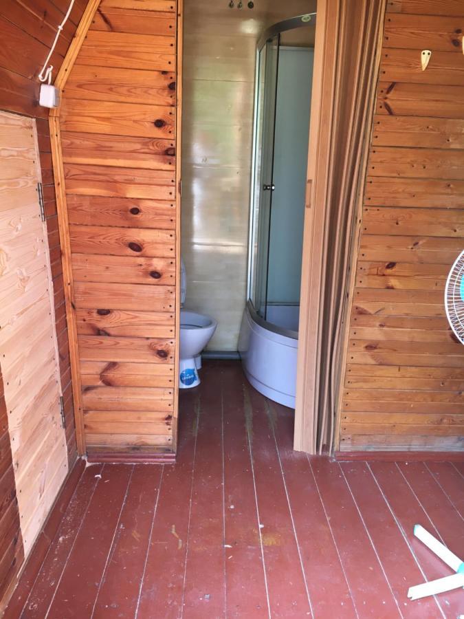 Hotel Номера В Деревянных Домиках Fontanka Esterno foto
