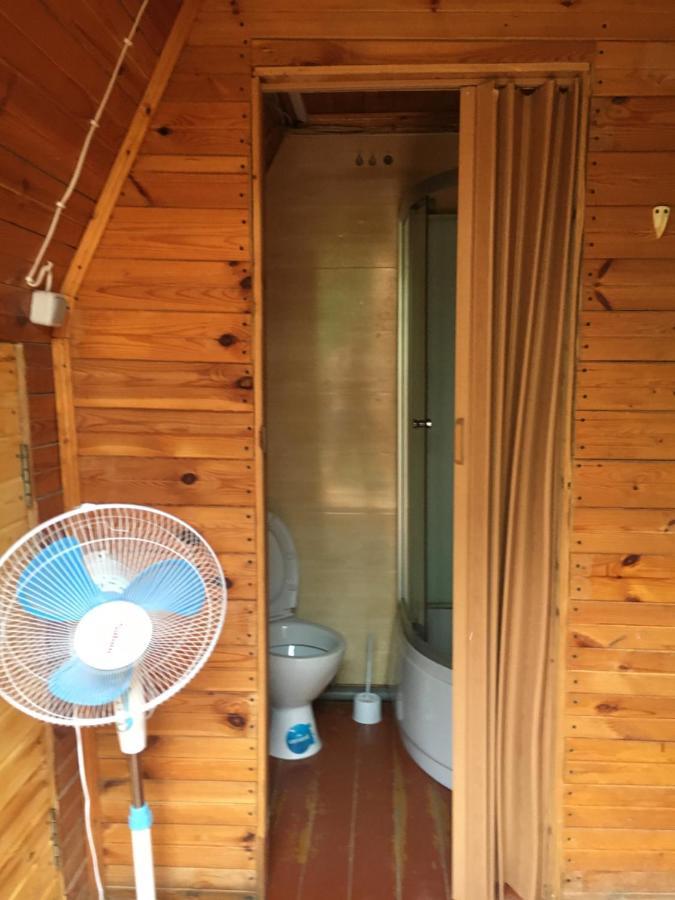 Hotel Номера В Деревянных Домиках Fontanka Esterno foto
