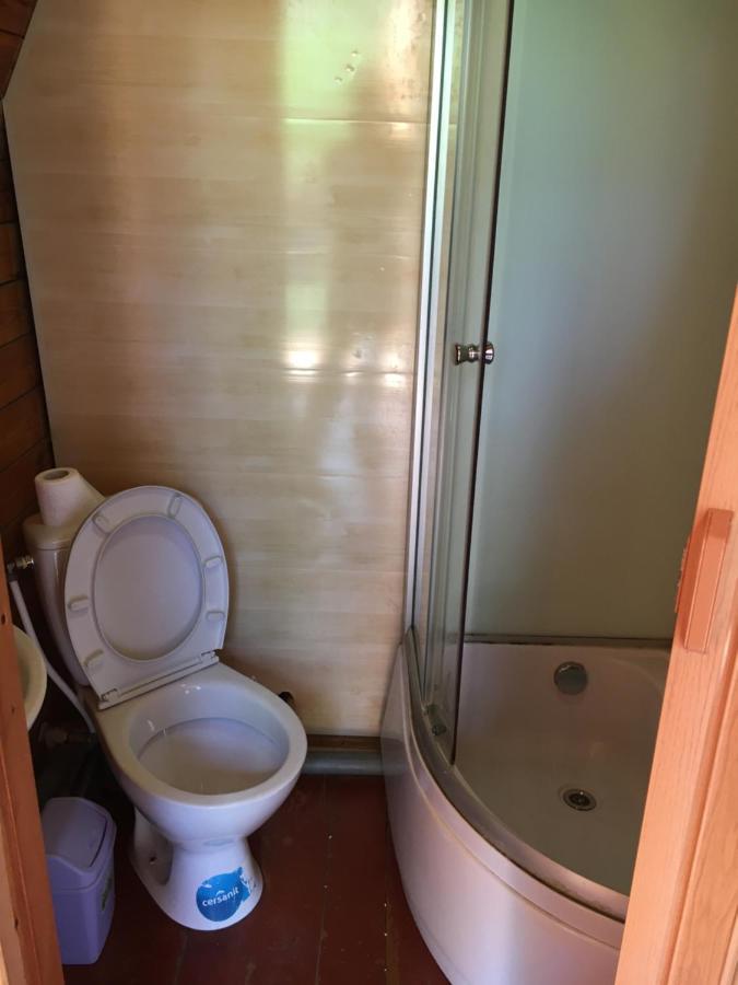 Hotel Номера В Деревянных Домиках Fontanka Esterno foto