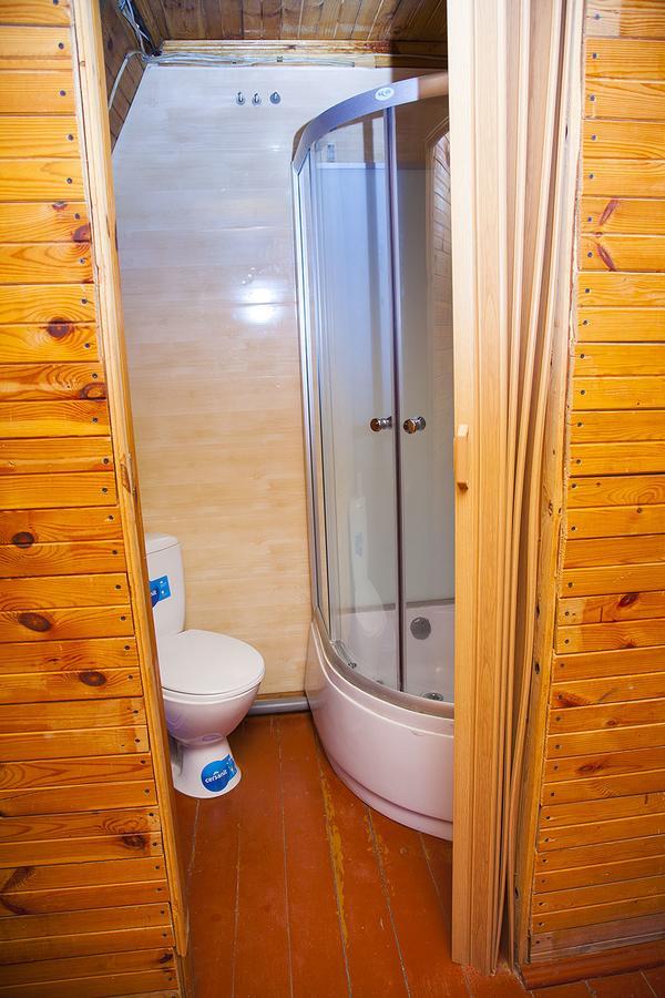 Hotel Номера В Деревянных Домиках Fontanka Esterno foto