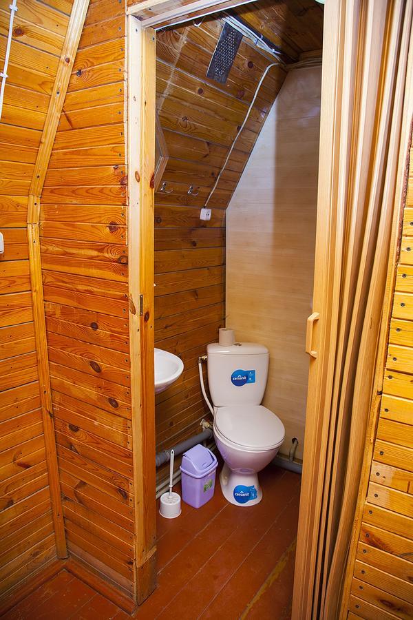 Hotel Номера В Деревянных Домиках Fontanka Esterno foto