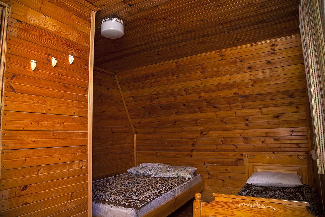 Hotel Номера В Деревянных Домиках Fontanka Esterno foto